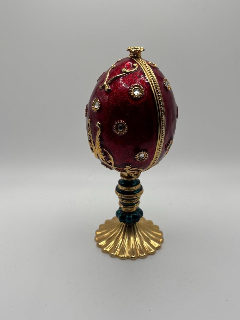 Faberge Red Guilloche Enamel Jeweled Egg Franklin Mint Royal Crown Surprise